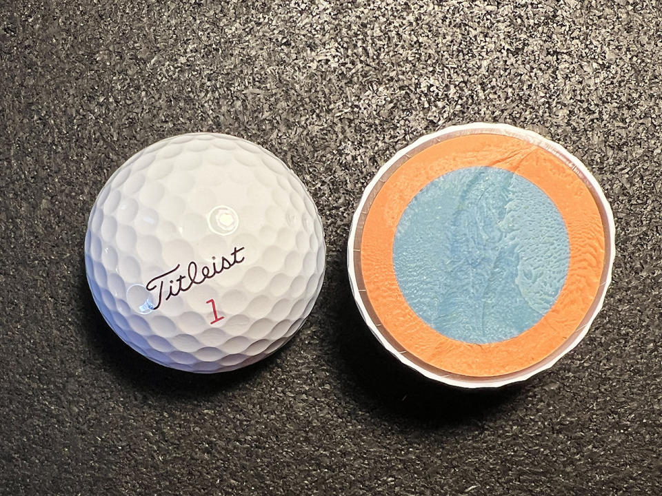 Titleist Pro V1x Left Dash