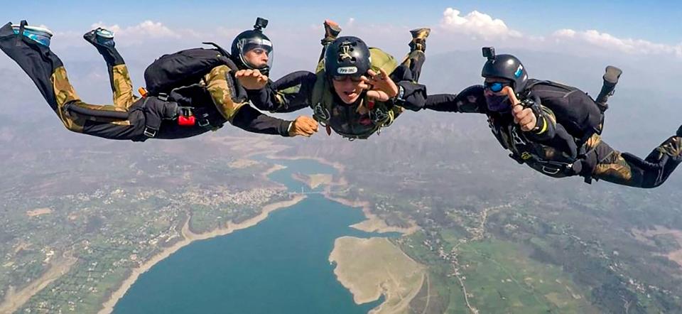 Indian Army with Turkmenistan Special forces carry out the first leg of sky-diving training in Himachal Pradesh.