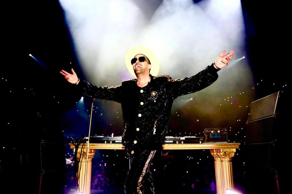 DJ Cassidy, seen here rocking the Prudential Center, will bring his “Pass the Mic” series to Jazz in the Gardens on March 10, 2024.