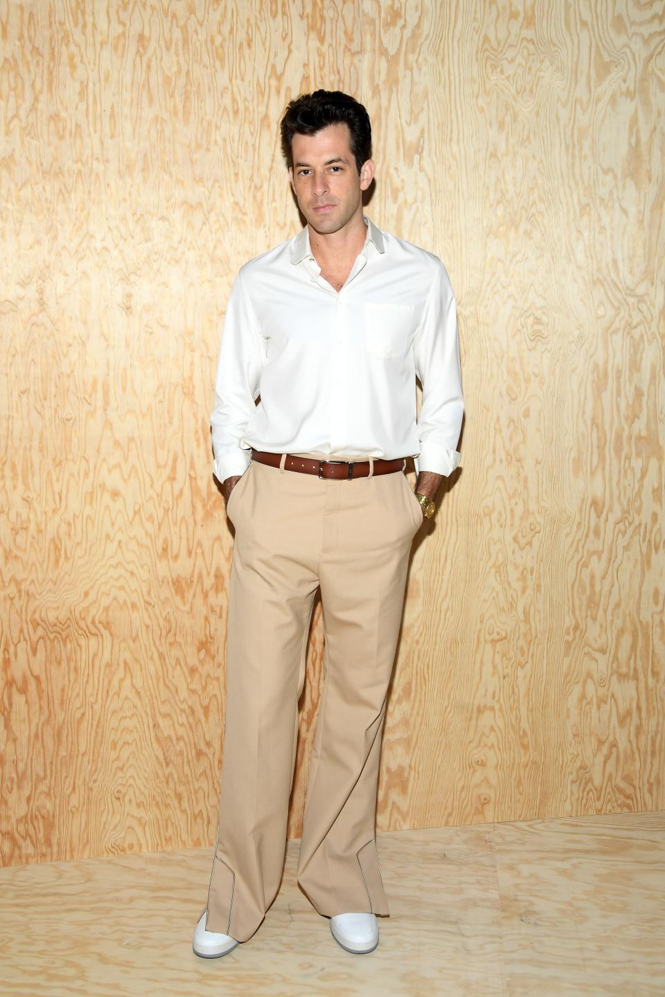 <h1 class="title">mark-ronson-flared-pants</h1><cite class="credit">Photo: Getty Images</cite>