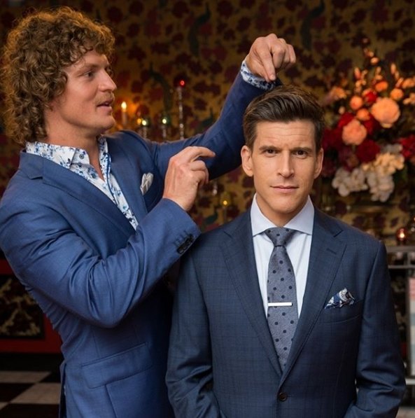 Osher is currently appearing on The Bachelor Australia where he’s helping Nick ‘Honey Badger’ to find love. Source: Ten