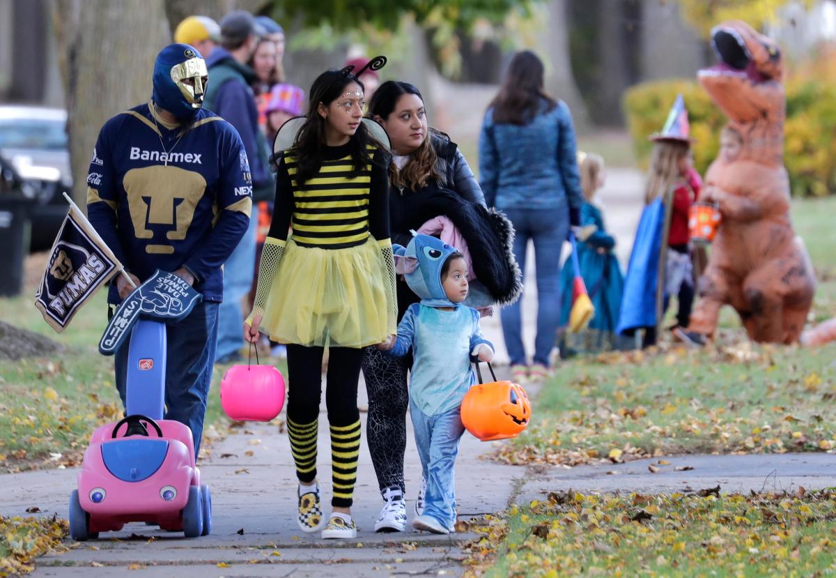 Appleton area trickortreat times and days for Halloween 2022