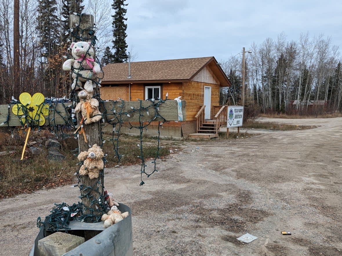 Pelican Narrows has been under a state of emergency since last October because of high crime rates. It's among the communities in northern Saskatchewan that struggle with substance addiction and violent crime.  (Dayne Patterson/CBC - image credit)