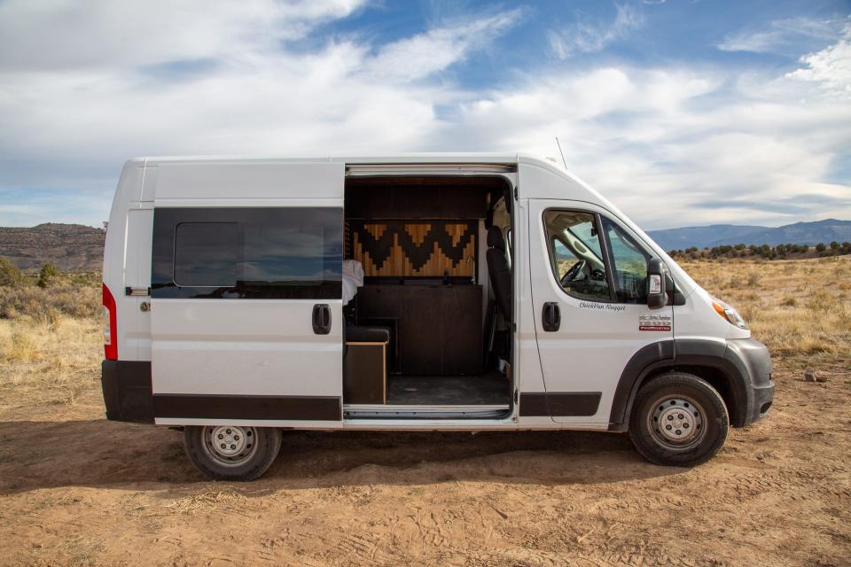 Der Ram ProMaster, den die Autorin von Native Campervans gemietet hat. - Copyright: Monica Humphries/Business Insider