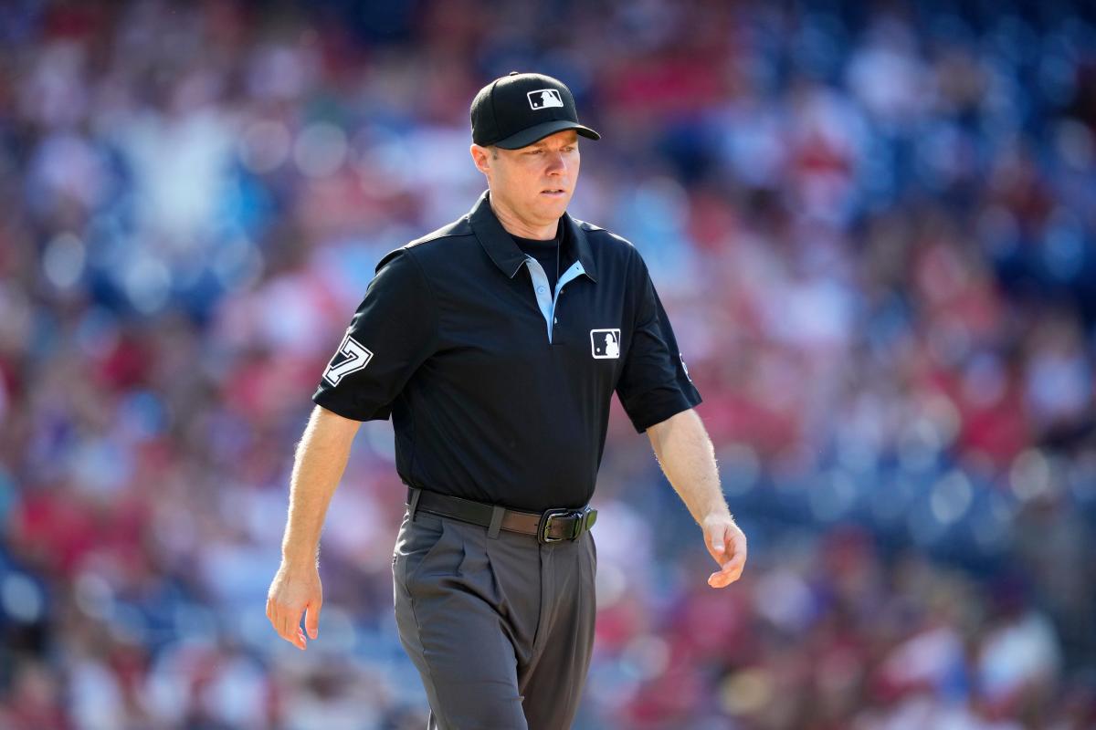 Some booing would be welcomed: How MLB umpires made it through a 'surreal'  season