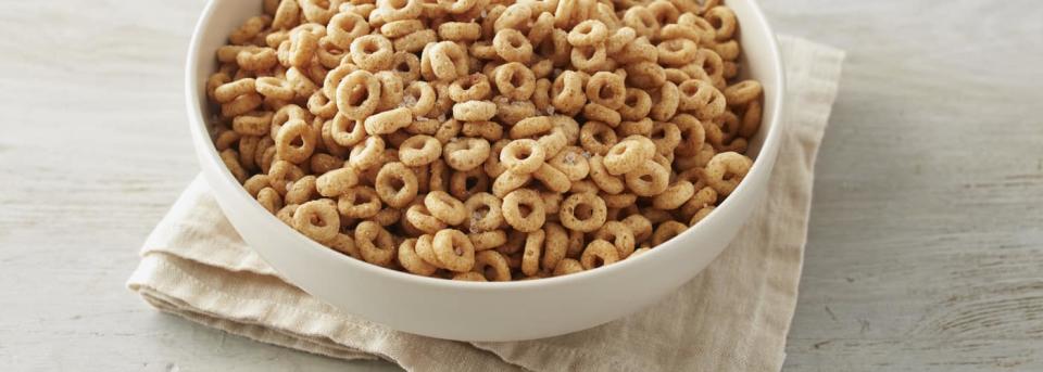 A bowl of Cheerios