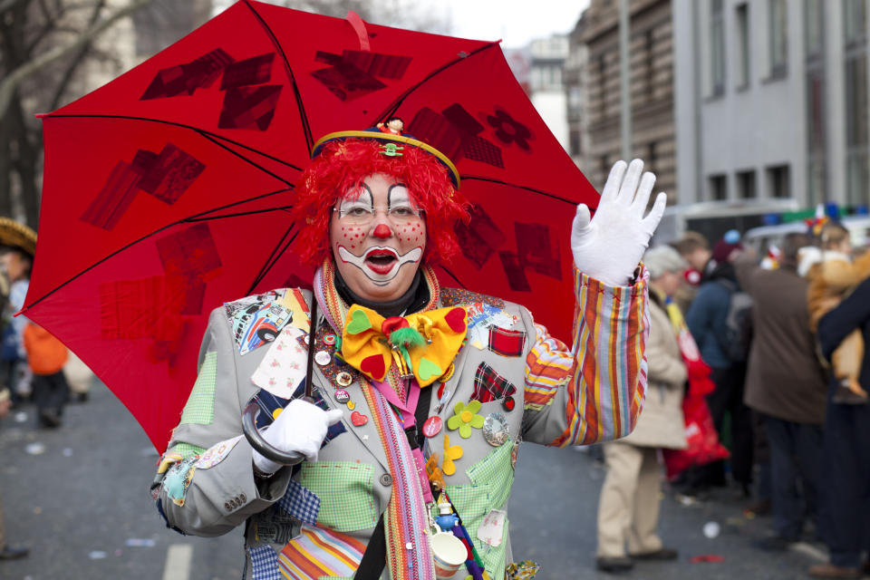 Wer sich an Fasching als Clown verkleidet, kann nicht viel falsch machen. (Bild: Getty Images)