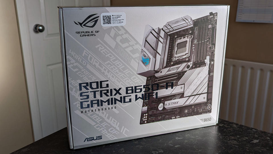 ASUS ROG STRIX B650-A Gaming Wifi motherboard