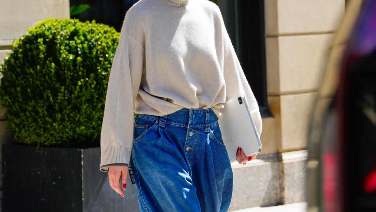 new york, new york april 25 jennifer lopez is seen on april 25, 2024 in new york city photo by gothamgc images