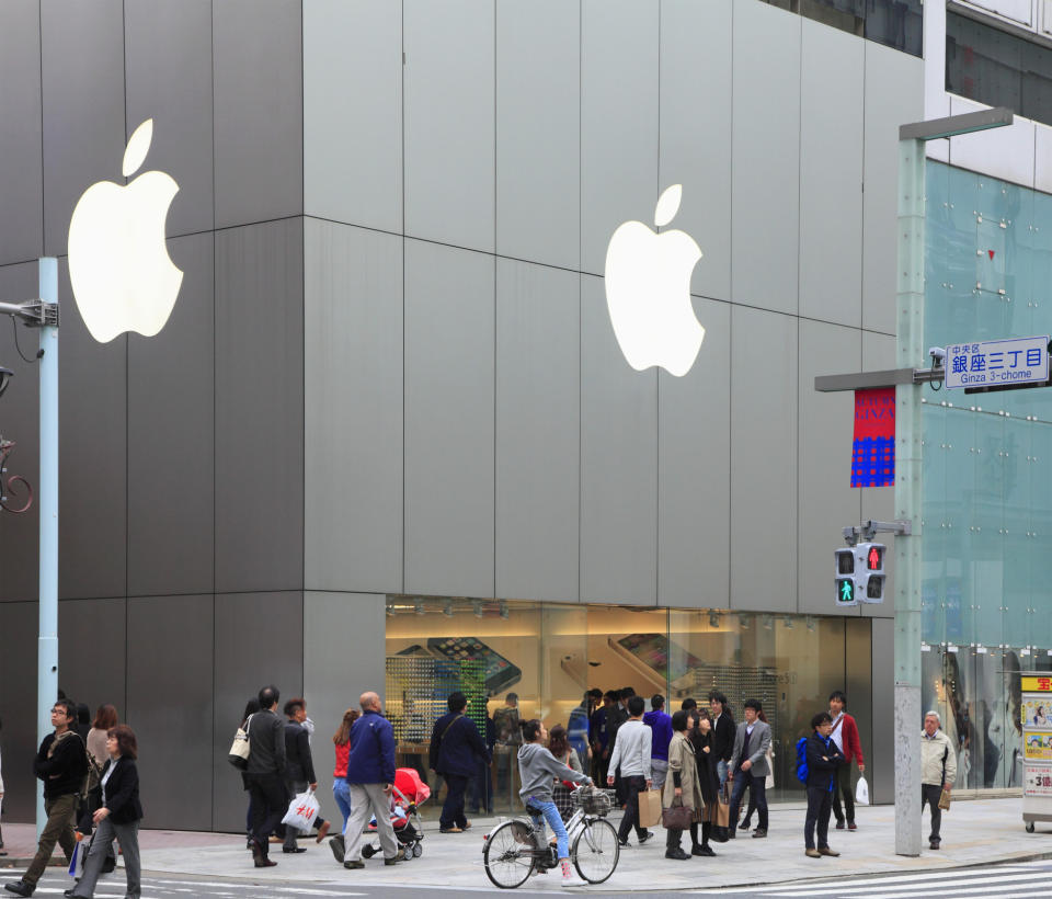 L’Apple Store di Ginza, a Tokyo, in Giappone