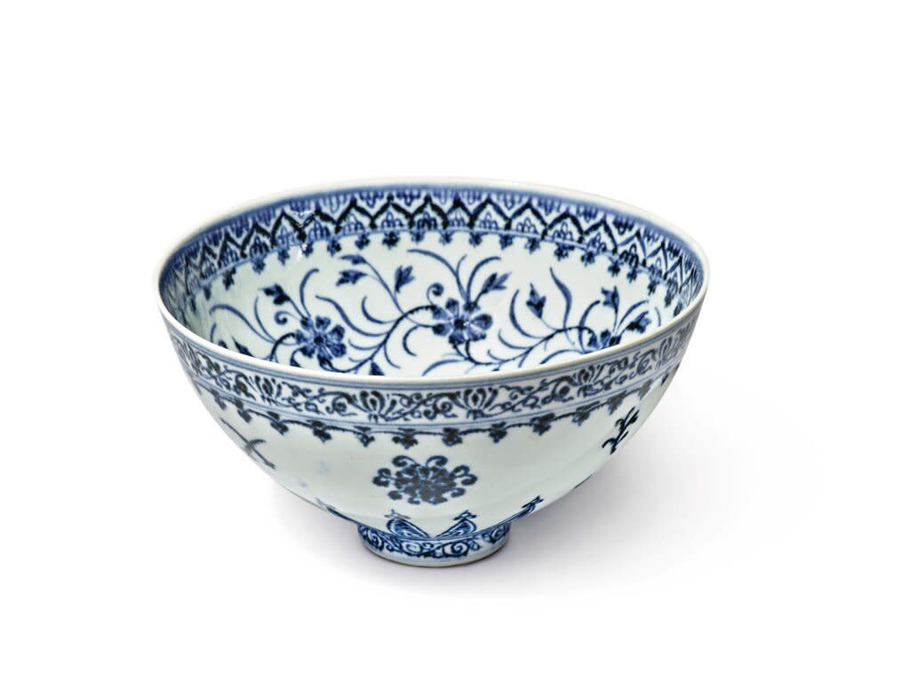 blue and white Chinese bowl