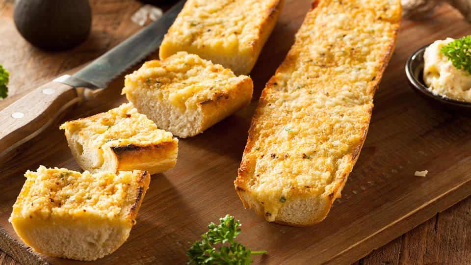 A garlic bread recipe to serve alongside 