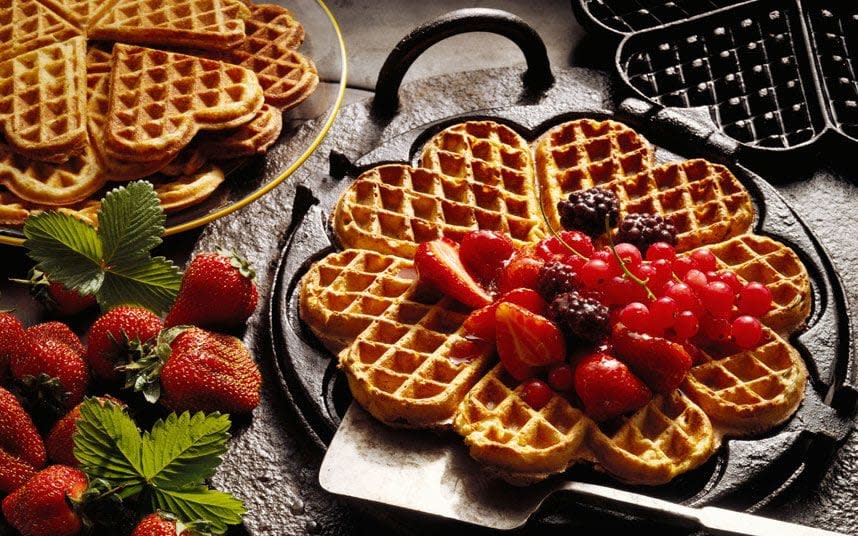 Everything you need to know about making the best waffles - Alamy