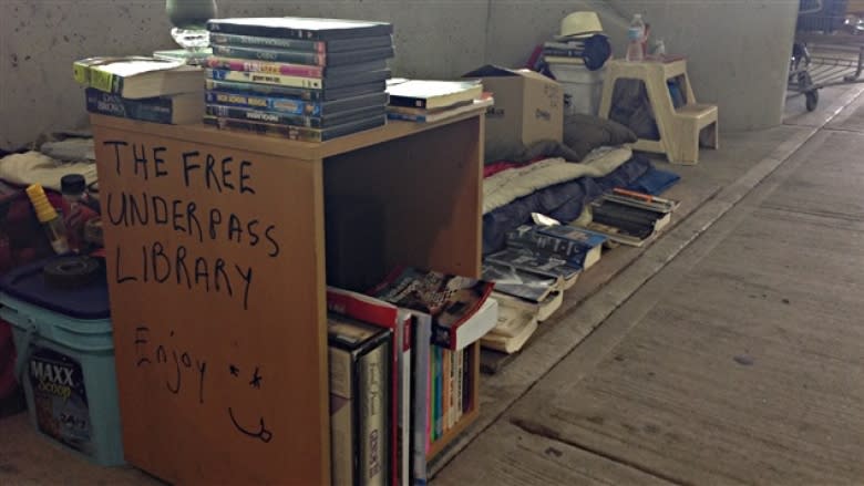 With no fixed address, two men start Toronto's only underpass library