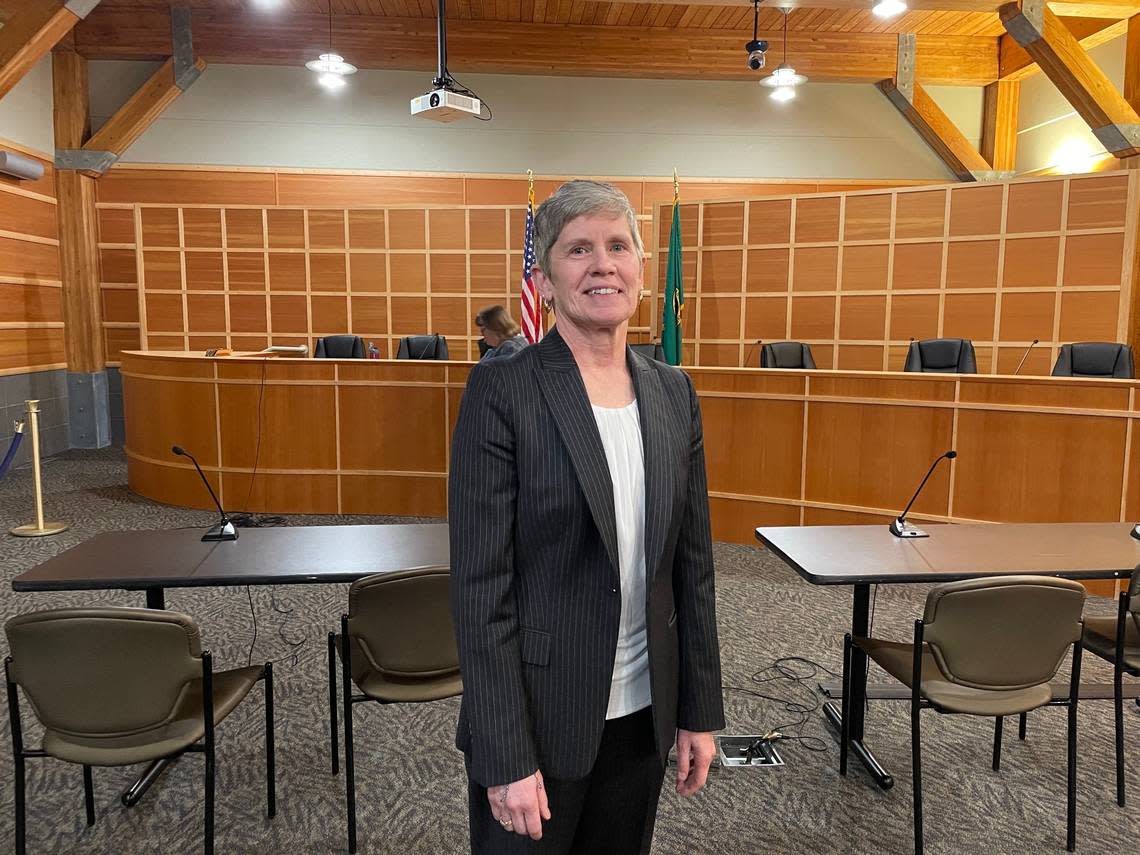 Gig Harbor City Council appoints Julie Martin to fill council’s vacant position.