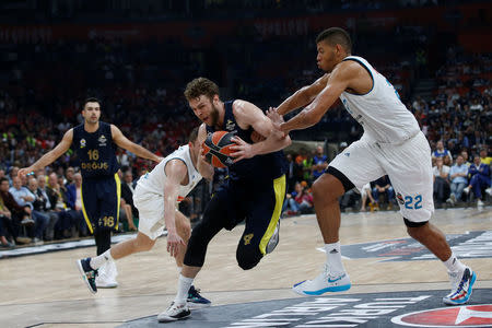 Basketball - Euroleague Final Four Final - Real Madrid vs Fenerbahce Dogus Istanbul - Stark Arena, Belgrade, Serbia - May 20, 2018 Fenerbahce Dogus Istanbul's Nicolo Melli in action with Real Madrid's Walter Tavares REUTERS/Alkis Konstantinidis