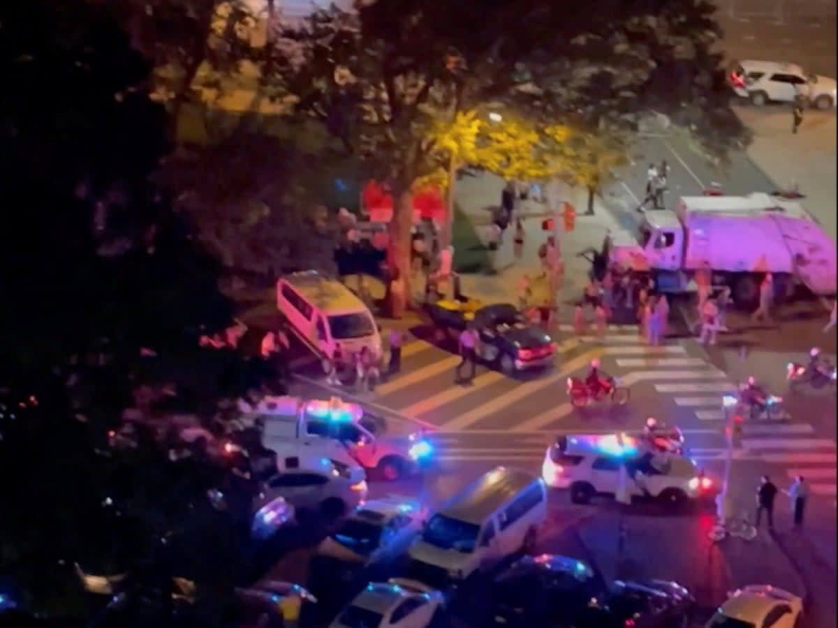 Police respond to a shooting in Philadelphia (Audrey Schneider via Reuters)