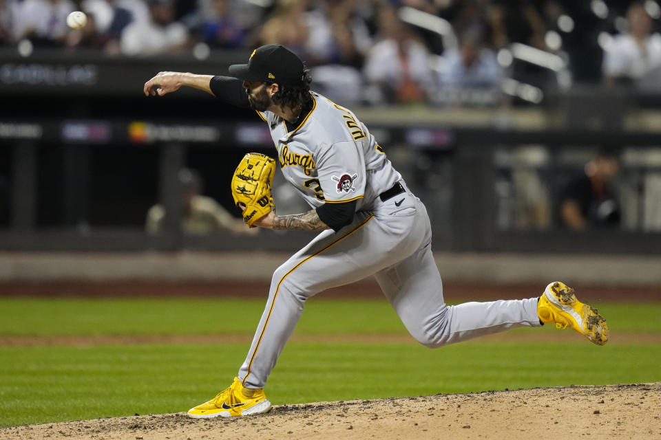 Pittsburgh Pirates' Colin Holderman pitches during the eighth inning of the team's baseball game against the New York Mets ib Tuesday, Aug. 15, 2023, in New York. (AP Photo/Frank Franklin II)