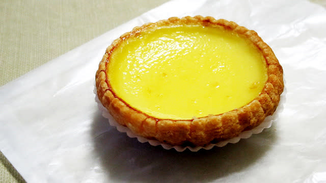 “Creative Commons Egg Tart” by wEnDy is licensed under CC BY 2.0