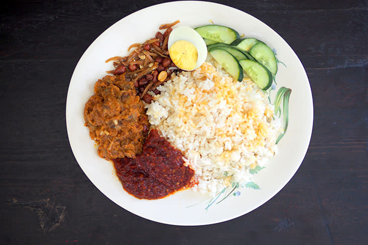 On certain days, you can order the 'nasi lemak' like this one served with 'rendang kerang'