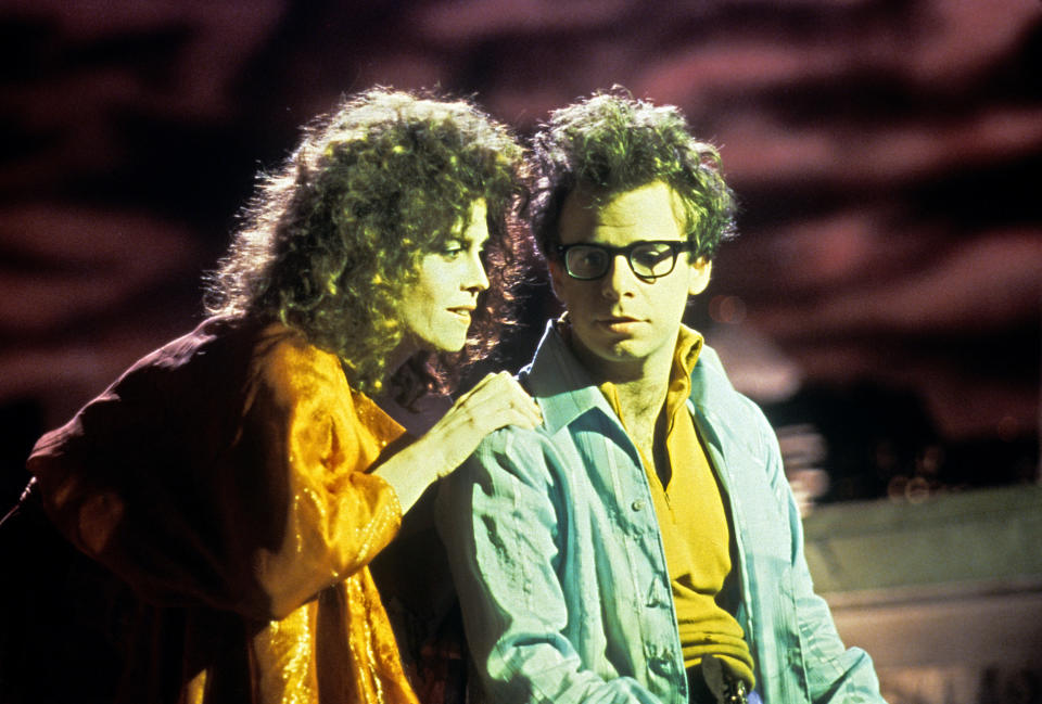 Sigourney Weaver and Rick Moranis in "Ghostbusters"