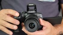 <p>Canon EOS R10 review</p> 