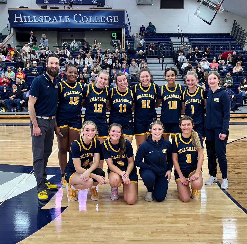 The Hillsdale girls basketball team wins the 2023 Pat Paterson Pool B championship.