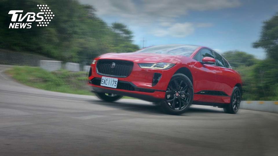 Jaguar I-Pace EV400 S這款車具有400匹的最大馬力。(圖片來源/ TVBS)