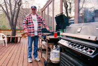 <p>Presidential candidate John McCain manning the barbecue at the McCain family ranch, March 9, 2000, near Sedona, Arizona. (Photo by David Hume Kennerly/Getty Images) </p>