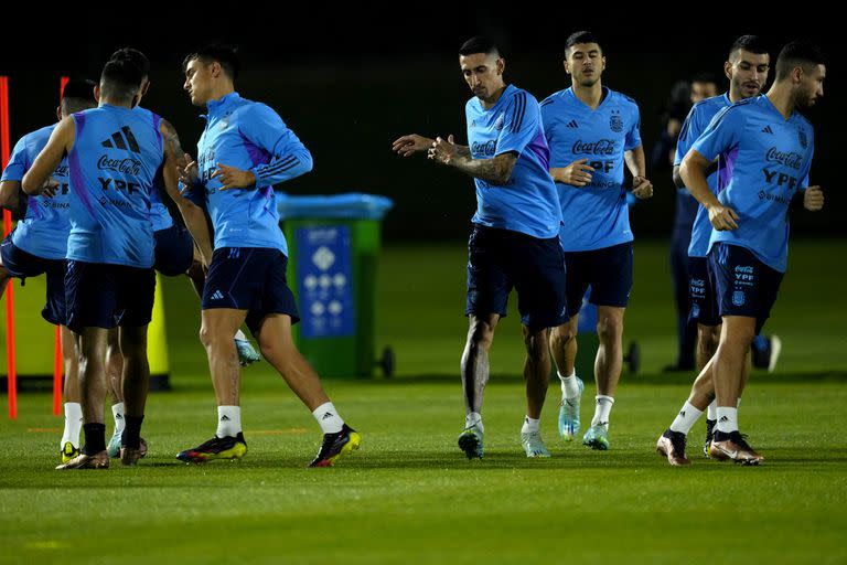 Entrenamiento de la Selección Argentina antes del partido contra Francia por la final de la Copa del Mundo