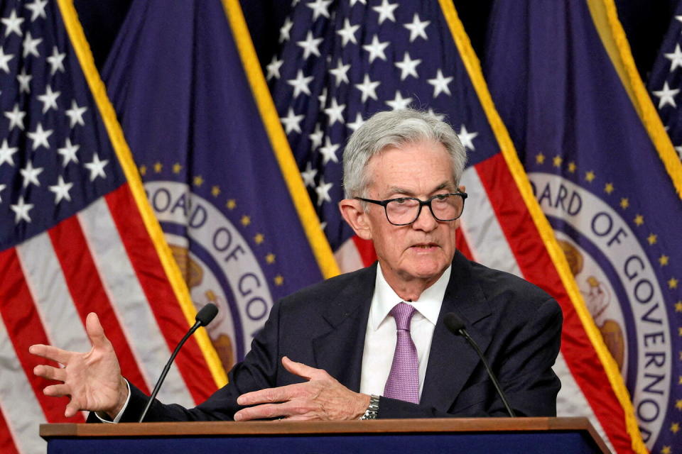 Le président de la Fed, Jerome Powell, souhaite désormais réduire les taux pour empêcher la hausse du chômage. - Crédit : Tom Brenner/REUTERS