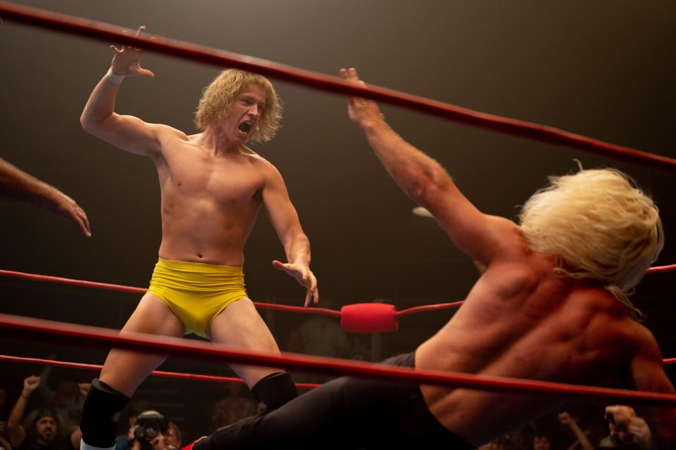 David Von Erich (Harris Dickinson) threatens an in-ring foe with his dad's finishing move, the fearsome Iron Claw.