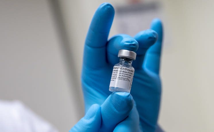 哥倫比亞成為拉美首個拿到COVAX疫苗的國家。（Photo by U.S. Secretary of Defense under CC 2.0）