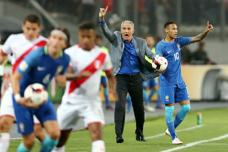 Brazil's head coach Tite (C) gestures. Football Soccer - Peru v Brazil - World Cup 2018 Qualifiers - National Stadium, Lima, Peru, 15/11/16. REUTERS/Mariana Bazo