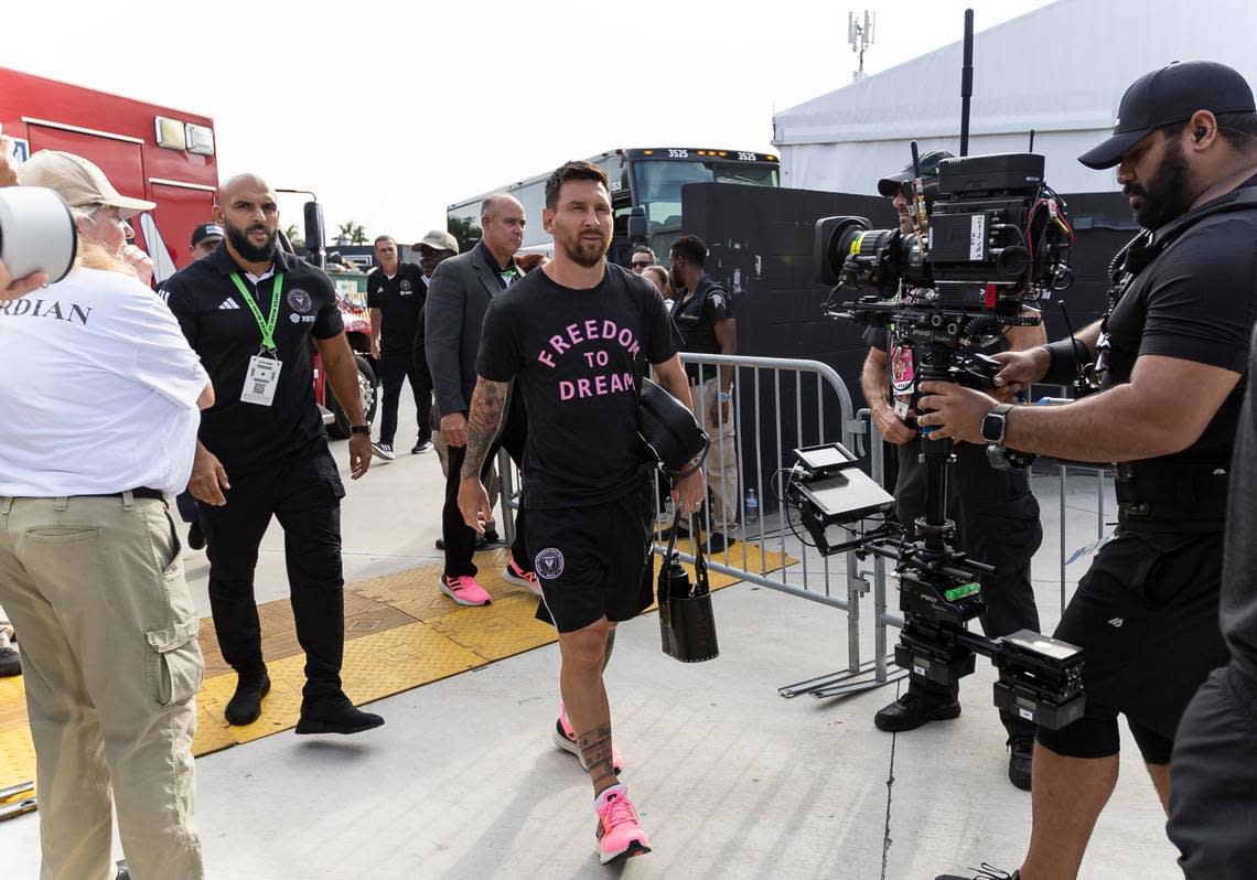 Inter Miami forward Lionel Messi (10) arrives before the start of his Leagues Cup group stage match against Atlanta United at DRV PNK Stadium on Tuesday, July 25, 2023, in Fort Lauderdale, Fla.