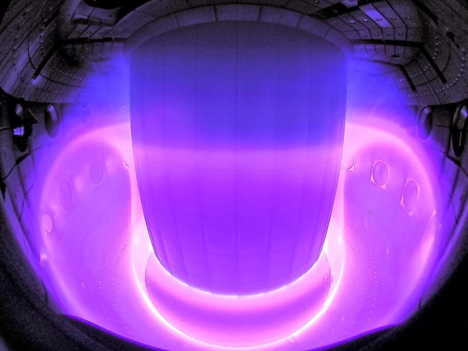 Plasma inside the tokamak at the Ecole Polytechnique Federale de Lausanne in Switzerland (DeepMind)