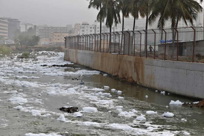 地球、氣候與污染，印度的湖泊污染（AP）