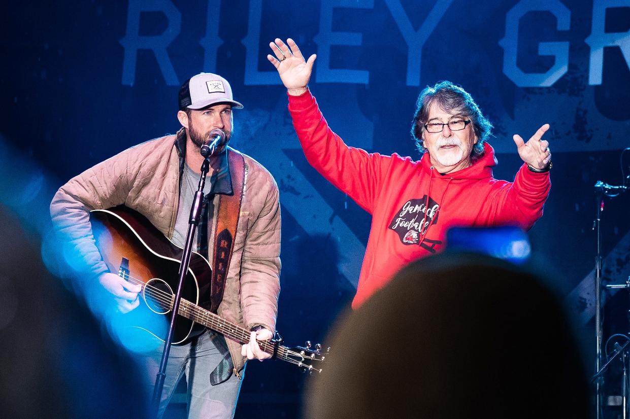Riley Green and Randy Owen are pictured during Green's 2019 "Coming Home" concert at Jacksonville State University.