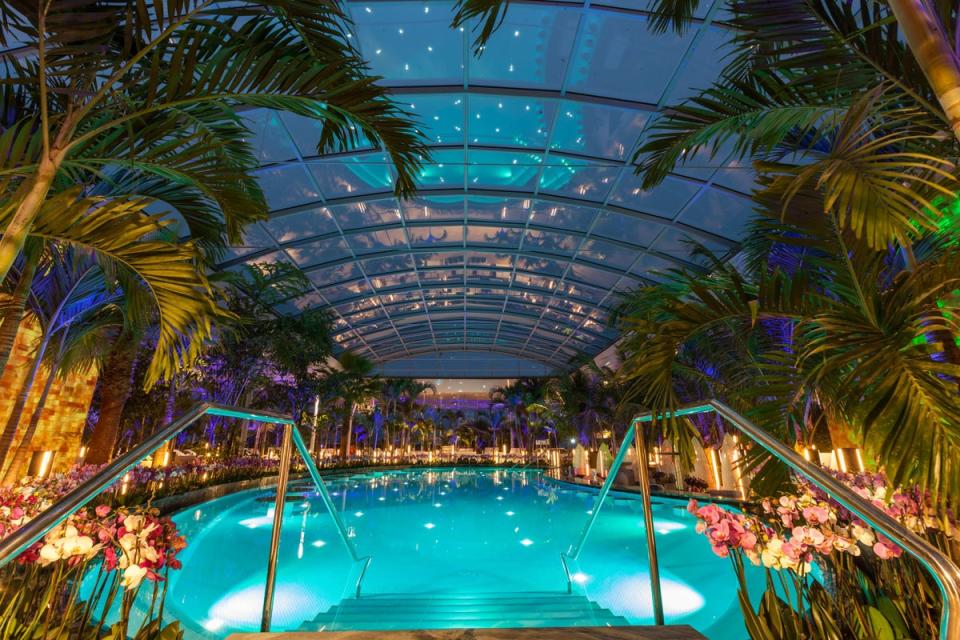 Therme Bucharest even features an indoor botanical garden (Therme Bucharest)