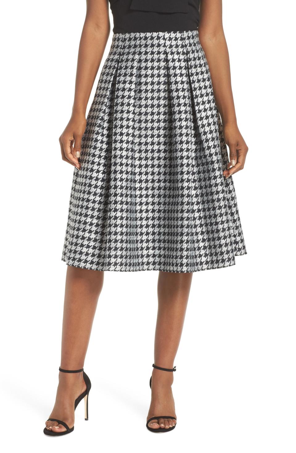 Houndstooth Pleated Skirt