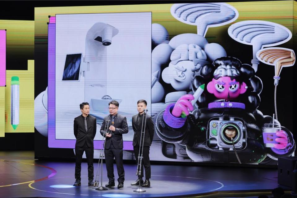 亞帝昇生醫設計團隊（由左至右）李逸啟、林世民、廖振銘。圖／金點設計獎提供