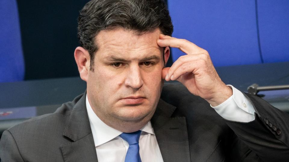 Bundesarbeitsminister Hubertus Heil (SPD) will per Gesetz ein Recht auf Arbeit von zu Hause schaffen.