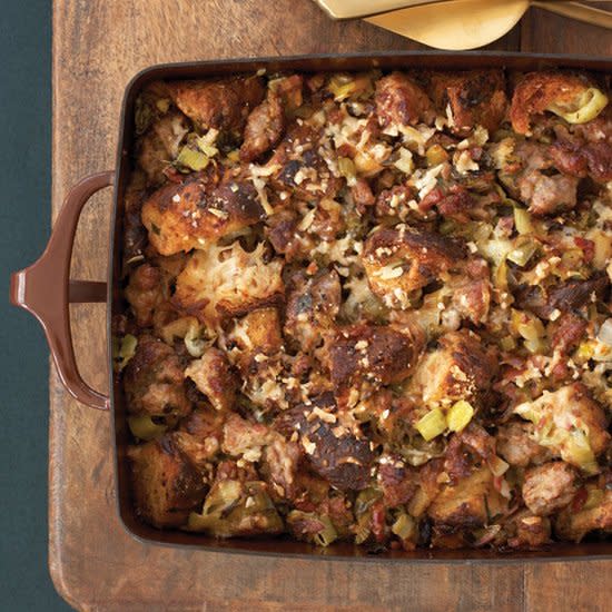 Prosciutto-Bread Stuffing with Sausage