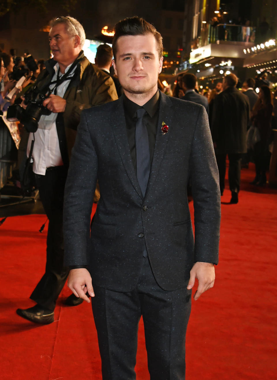 Josh Hutchinson in a wool suit at “The Hunger Games: Mockingjay - Part 2″ premiere in London.