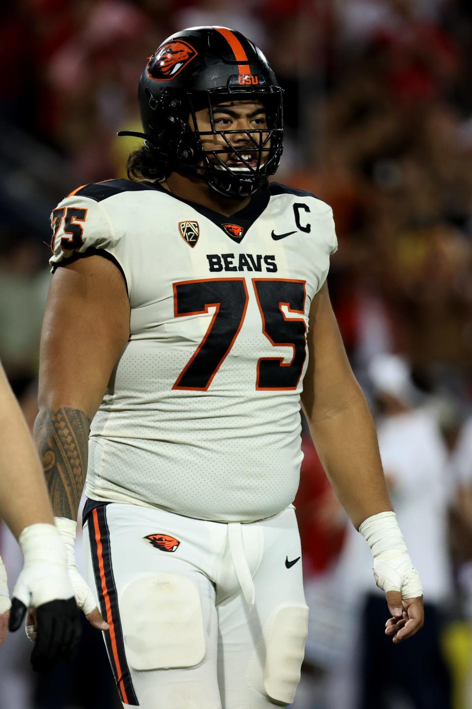 20. Pittsburgh Steelers: Oregon State OL Taliese Fuaga