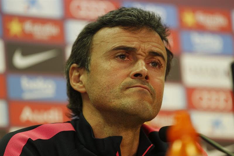 El entrenador del F.C Barcelona, Luis Enrique Martínez, ha sido tajante hoy en rueda de prensa al afirmar que no ha recibido ningún ultimátum por parte de la junta directiva y ha recalcado que no tiene problemas con ningún jugador, y que habla normalmente con Leo Messi y con todos los jugadores de la plantilla. EFE/Alejandro García