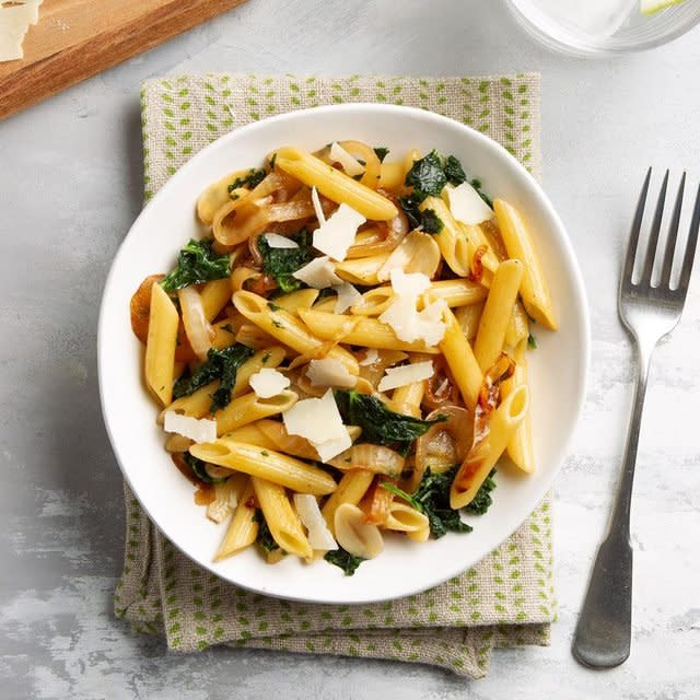 Penne With Kale And Onion Exps Ft21 45019 F 0721 1 4