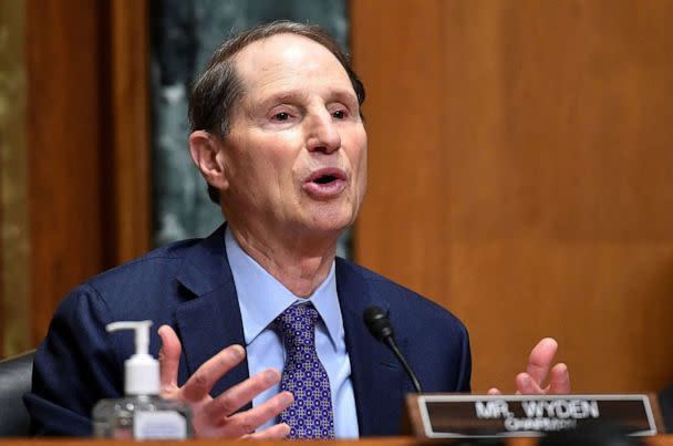 PHOTO: FILE PHOTO: Senator Ron Wyden speaks during a Senate Finance Committee hearing in the Dirksen Senate Office Building on Capitol Hill in Washington, DC, U.S., October 19, 2021. Mandel Ngan/Pool via REUTERS/File Photo (Pool via Reuters, FILE)