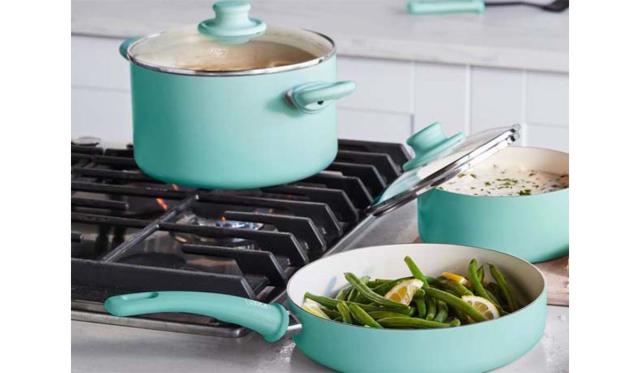 Ceramic NonStick Cookware Pots & Pans Kitchen Set, GreenLife 13 Piece  Turquoise