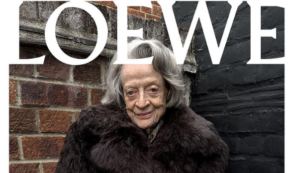 Maggie Smith nouvelle égérie de Loewe à 88 ans